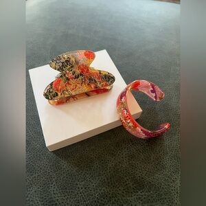 Accessories Set Bracelet and Hair Clip Japanese Floral Red Gold Multicolor